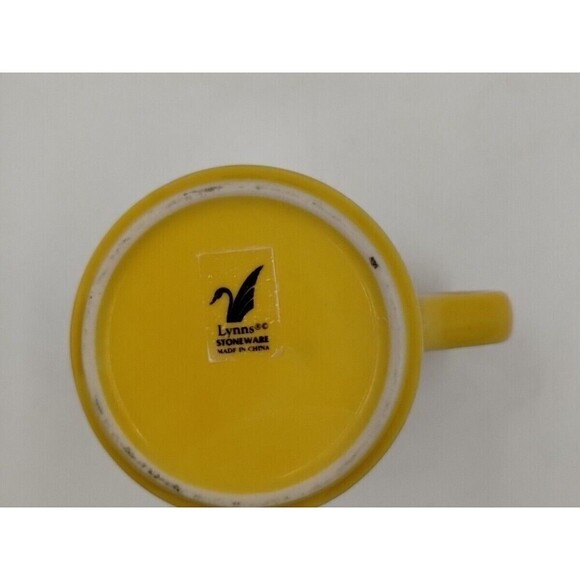 Concentrix Lynn’s Stoneware Coffee Four Piece Mug Set Rainbow Colors - Picture 5 of 13